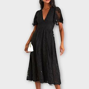 Lulus Womens Dress Sz Large Chic Glamour Black Lace Cutout Flutter Sleeve Midi